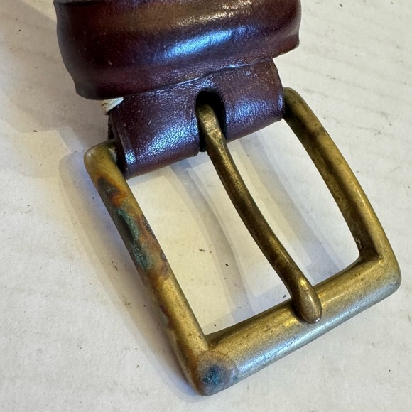 FOSSIL Genuine Leather Brown Mid Stitch Detail Design Belt Size 36 Brass Buckle - Picture 5 of 16